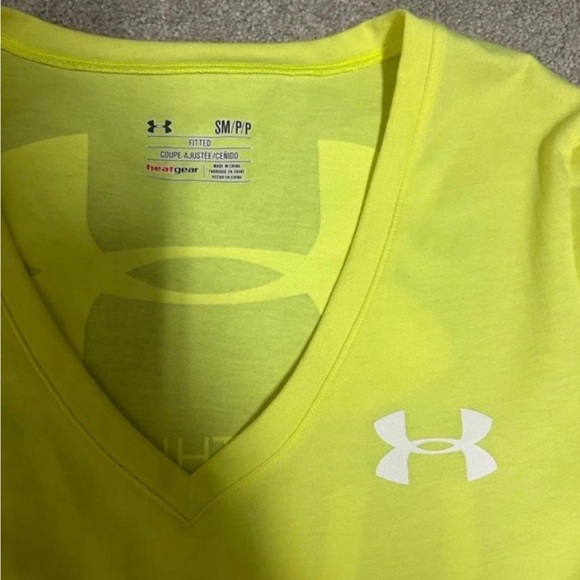 Under Armour tshirt neon yellow - Picture 2 of 3